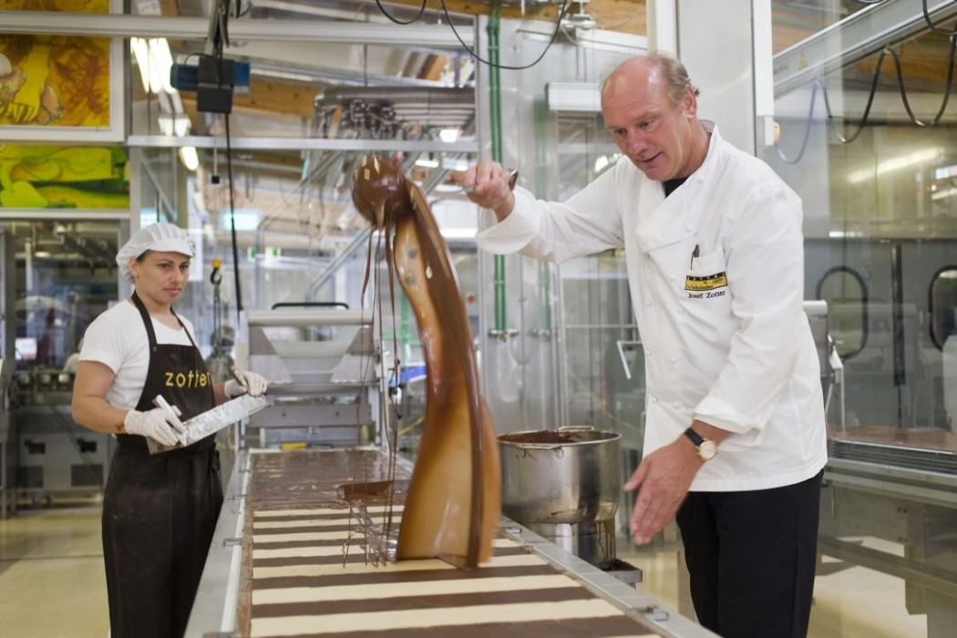 Josef Zotter - der sterreichische Geschftsfhrer der Fa. Zotter Schokolade betreibt in Riegersburg in der Steiermark eine Schokoladenmanufaktur