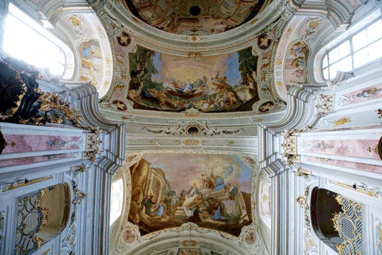 Basilika am Weizberg Innen