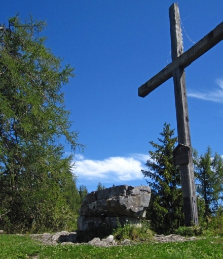 Zetz Gipfelkreuz
