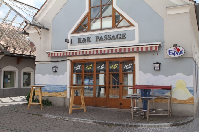 K&K Passage/ Cafe Esprit von außen